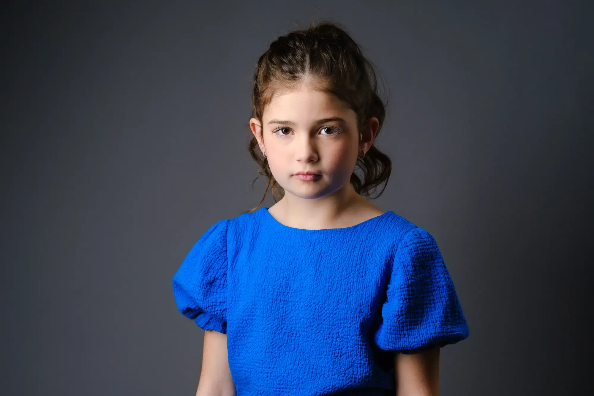 Calgary actor headshot - Isla Lemire performer portrait