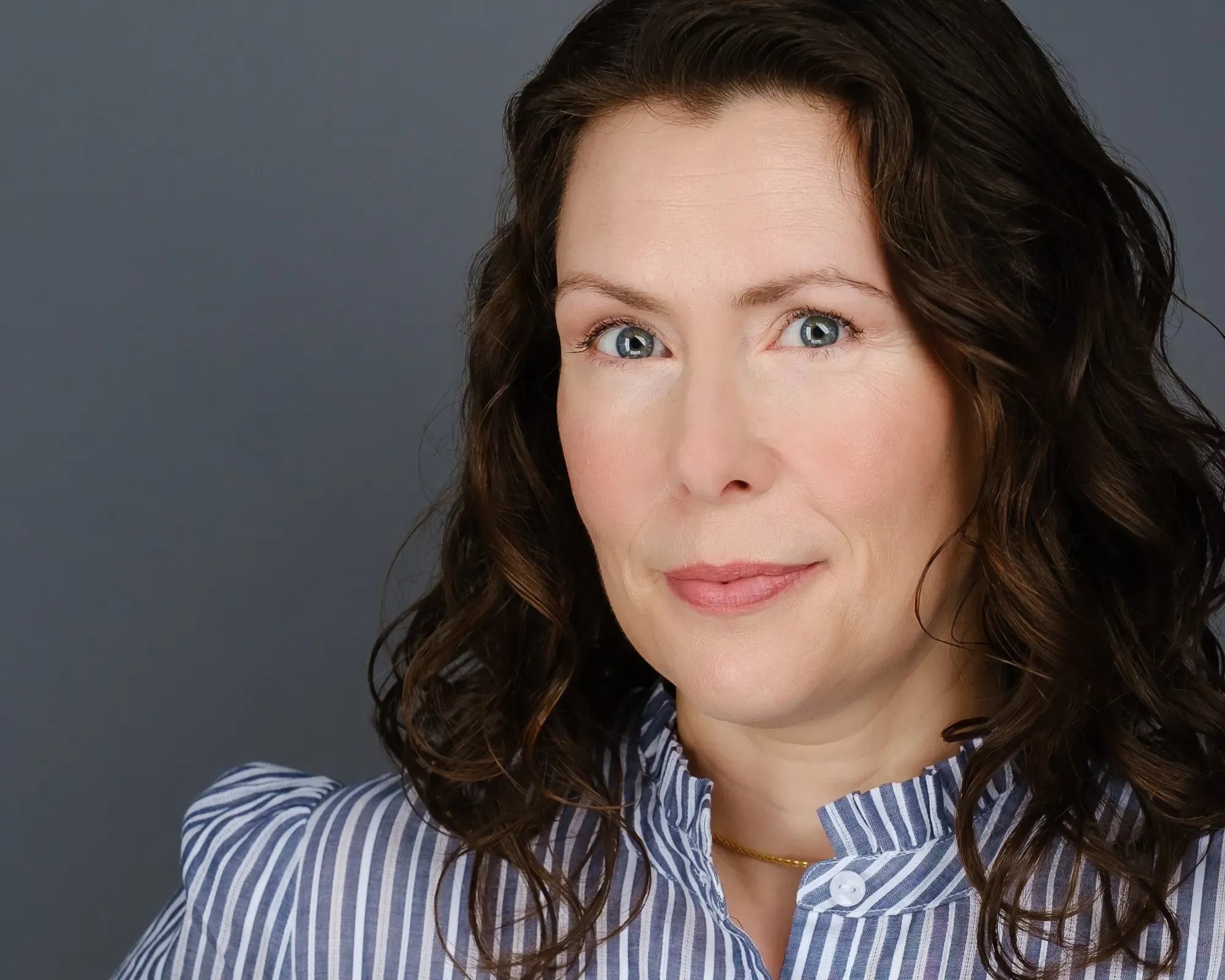 Actor headshot Calgary - Stephanie McGillvrey