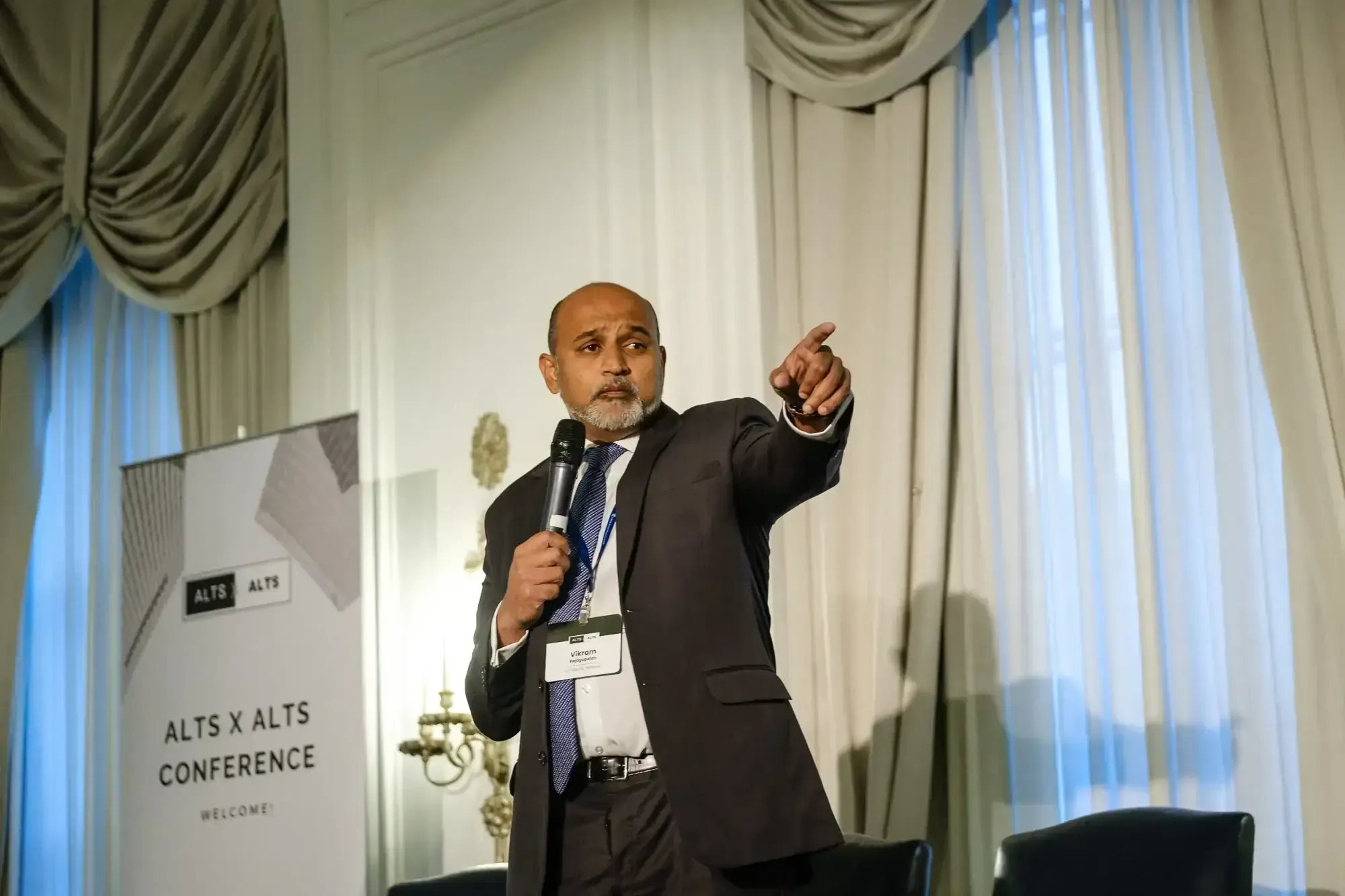 Calgary corporate photography - Pillar Strategies professional event coverage