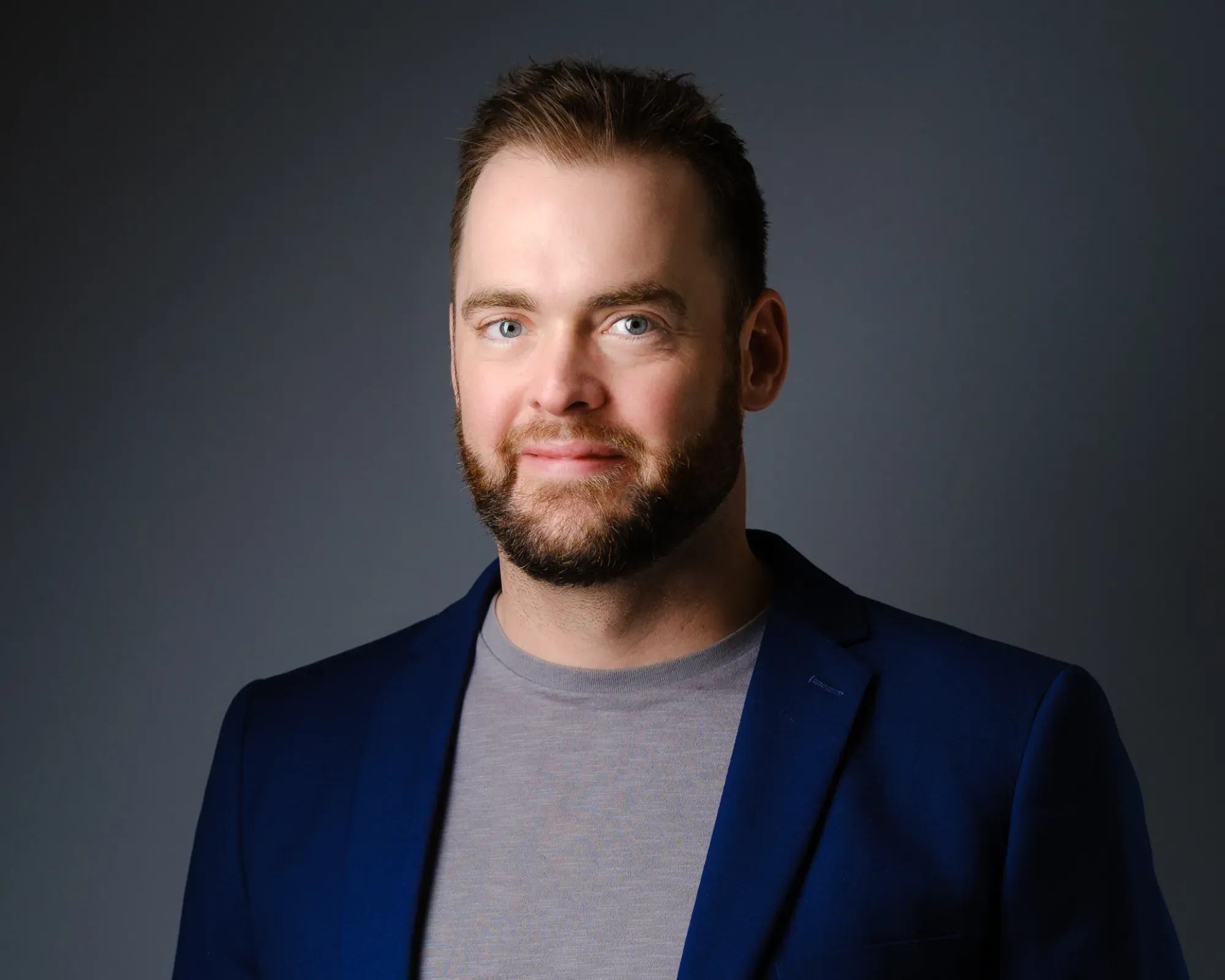 Calgary professional headshot - Kelsey Heitrich business portrait