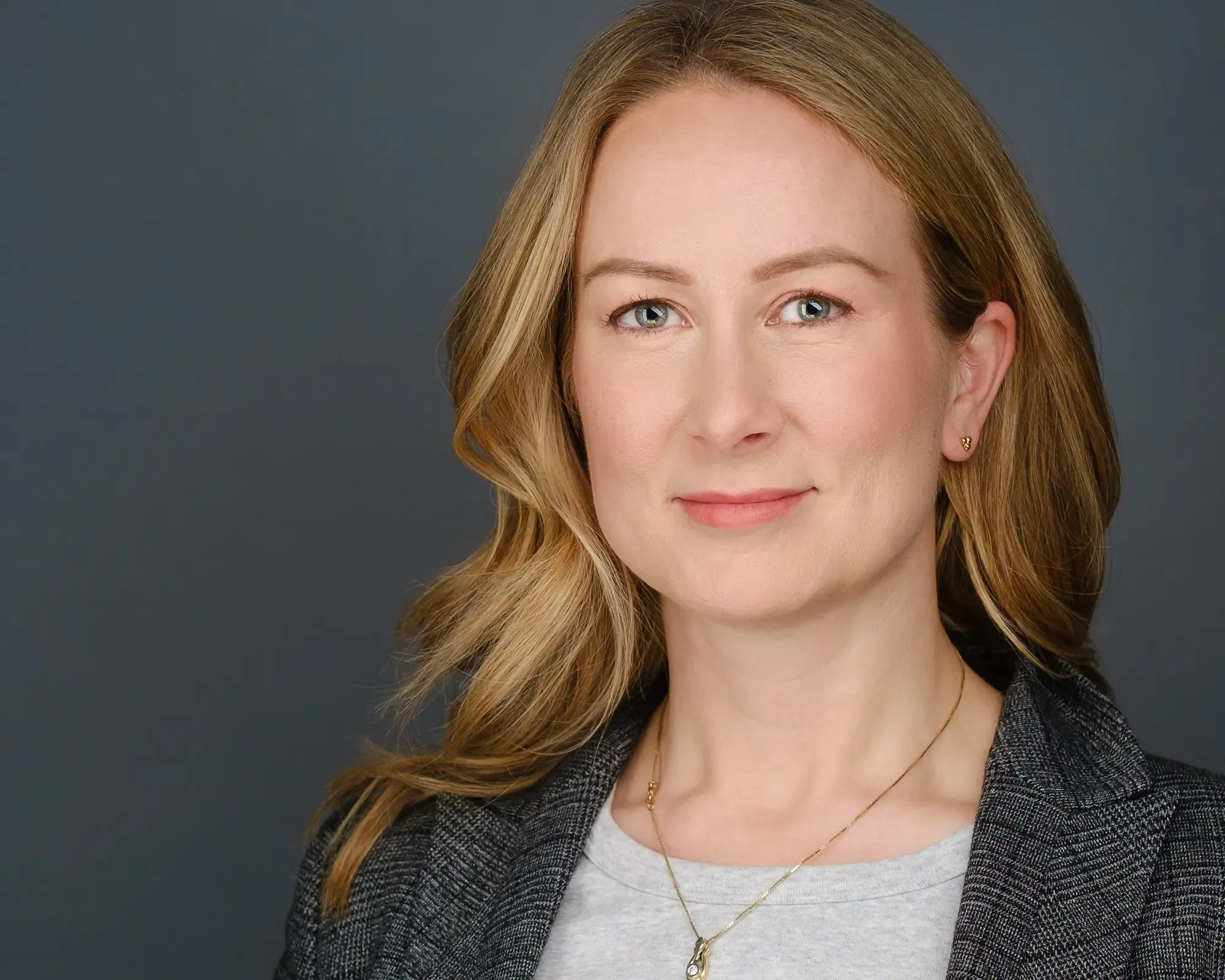 Calgary professional headshot - Cher Tournier business portrait